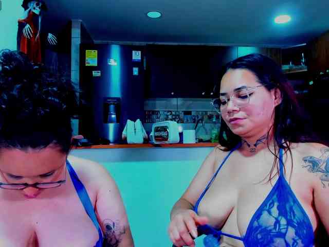 MABELANDDANNY webcam
