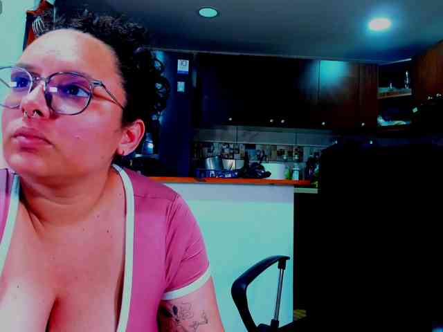 MABELANDDANNY webcam