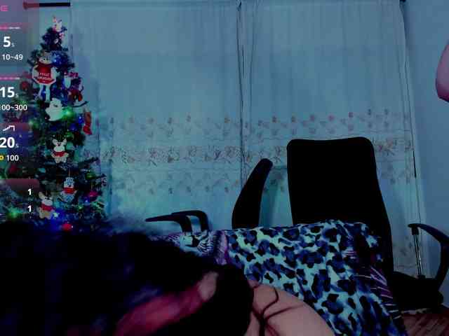 MABELANDDANNY webcam