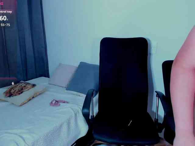 MABELANDDANNY webcam