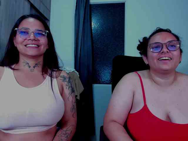 MABELANDDANNY webcam
