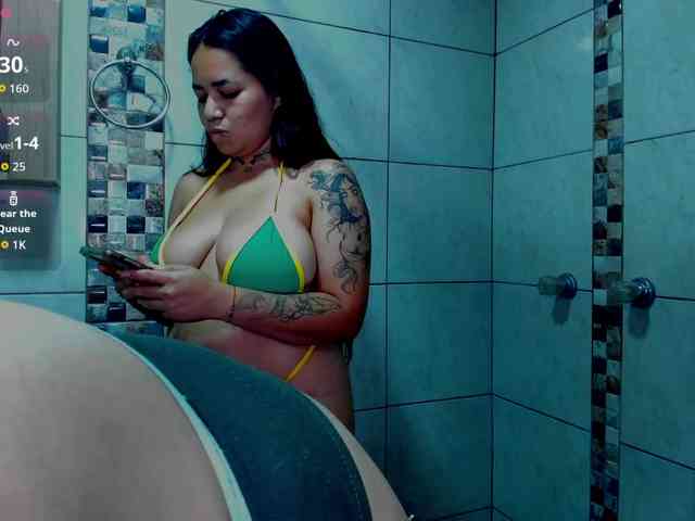 MABELANDDANNY webcam