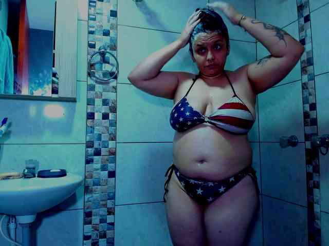 MABELANDDANNY MABELANDDANNY