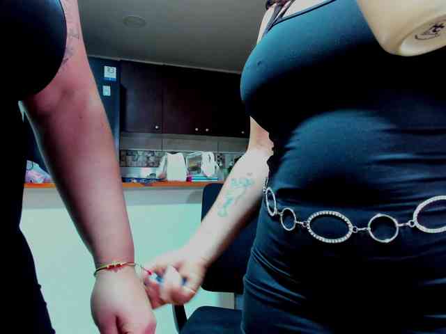 MABELANDDANNY webcam