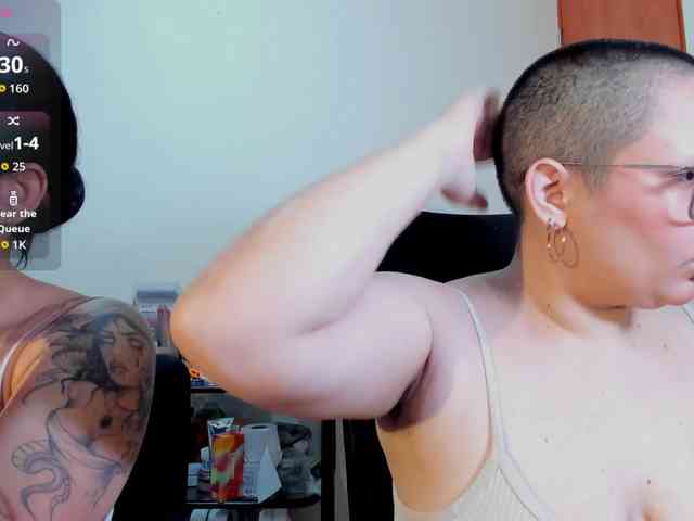 MABELANDDANNY webcam