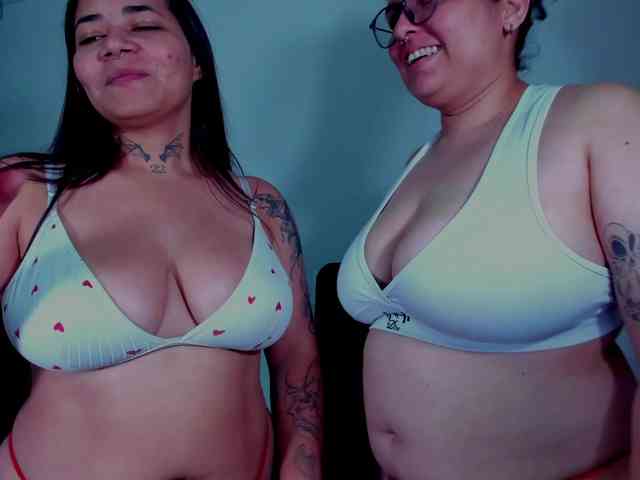 MABELANDDANNY webcam