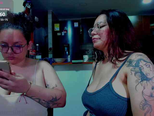 MABELANDDANNY webcam