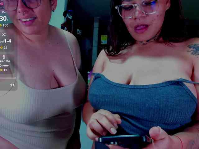 MABELANDDANNY webcam