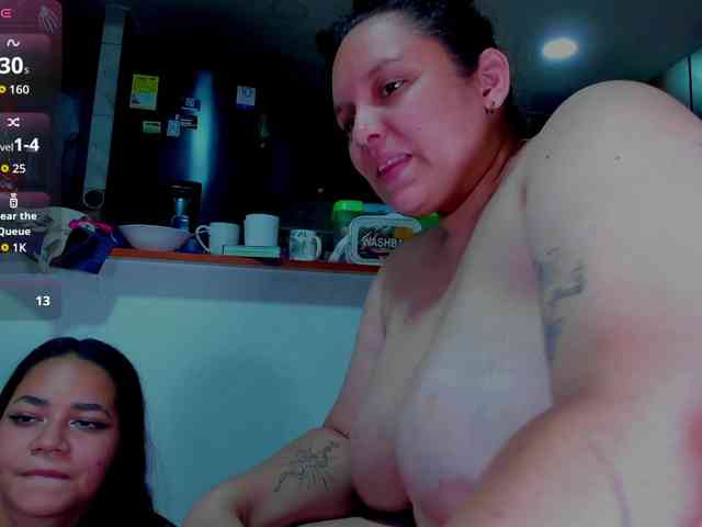 MABELANDDANNY webcam