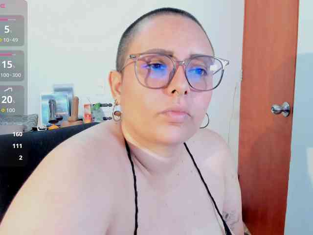 MABELANDDANNY webcam