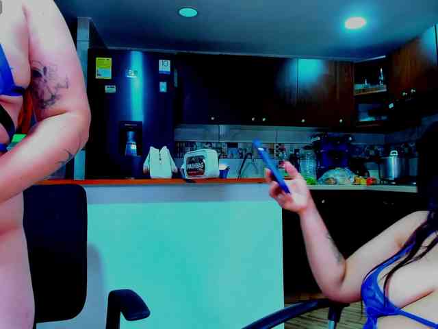 MABELANDDANNY webcam