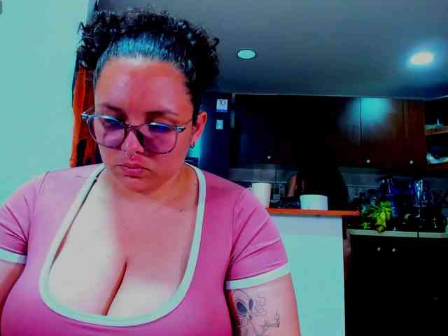 MABELANDDANNY webcam