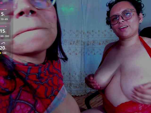 MABELANDDANNY webcam
