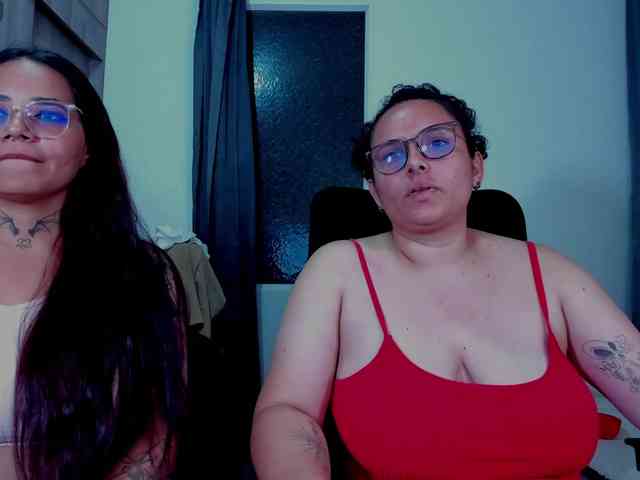 MABELANDDANNY webcam
