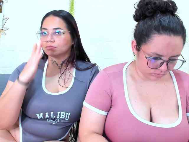 MABELANDDANNY webcam