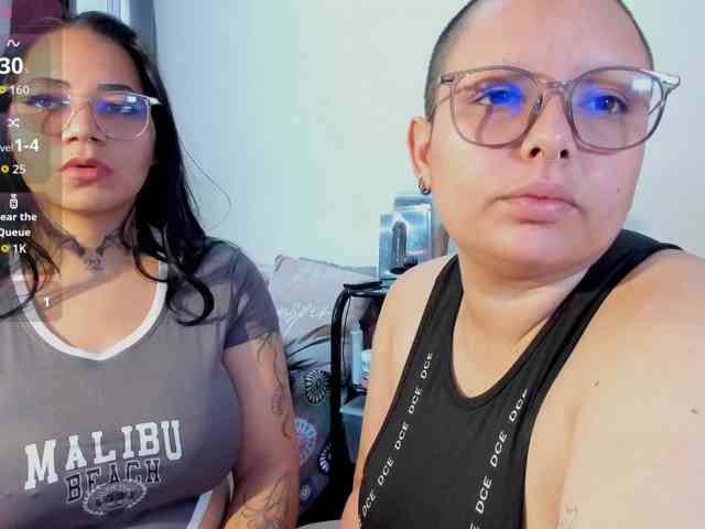 MABELANDDANNY webcam