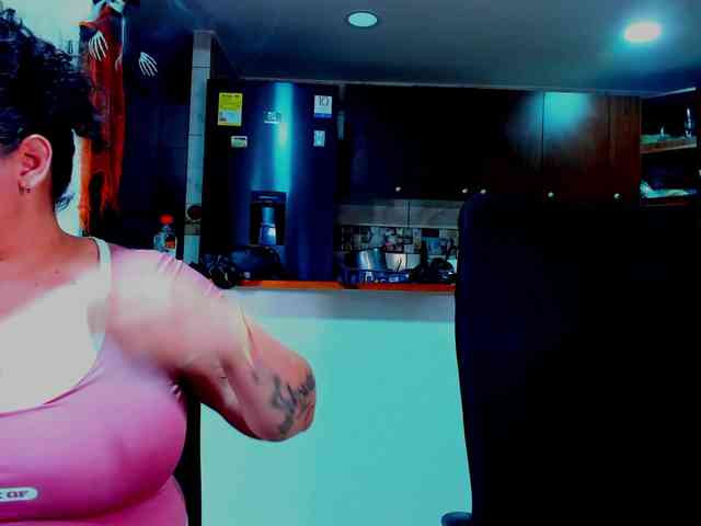 MABELANDDANNY webcam
