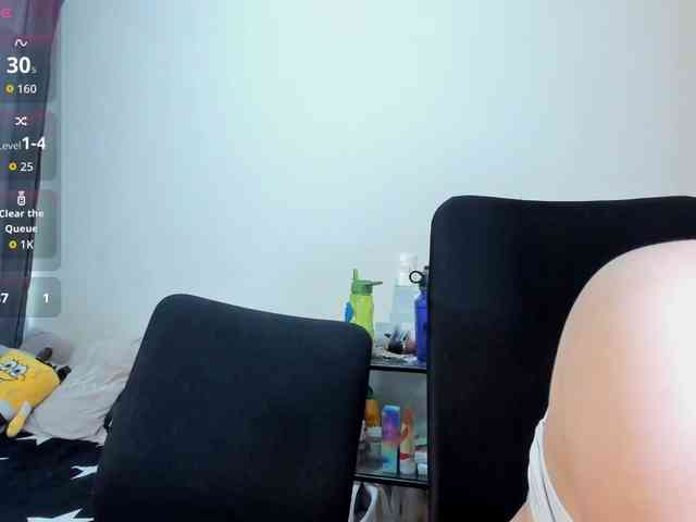 MABELANDDANNY webcam