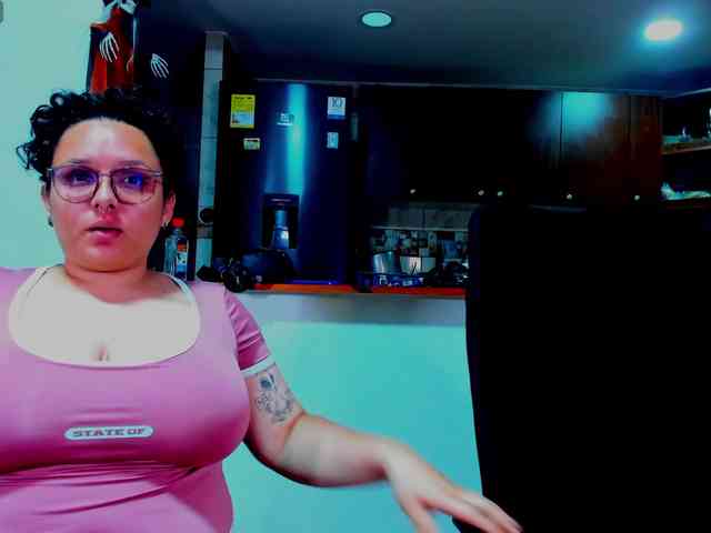 MABELANDDANNY webcam