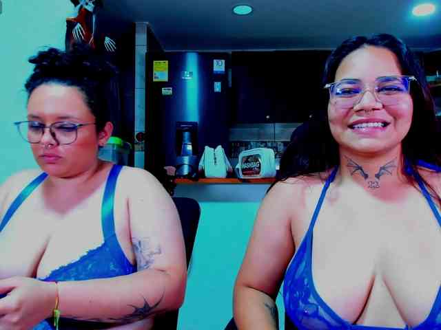 MABELANDDANNY webcam