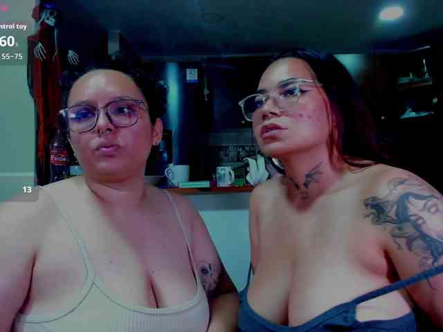 MABELANDDANNY webcam