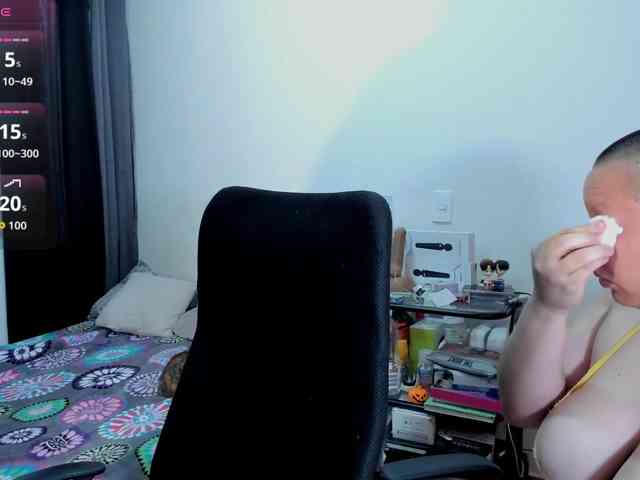 MABELANDDANNY webcam