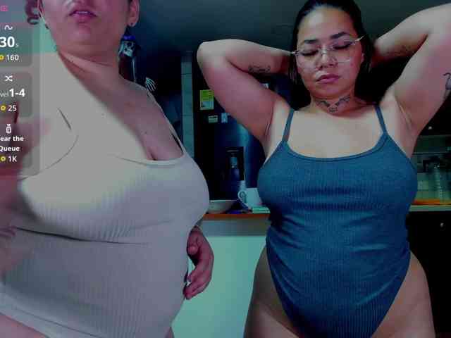 MABELANDDANNY webcam