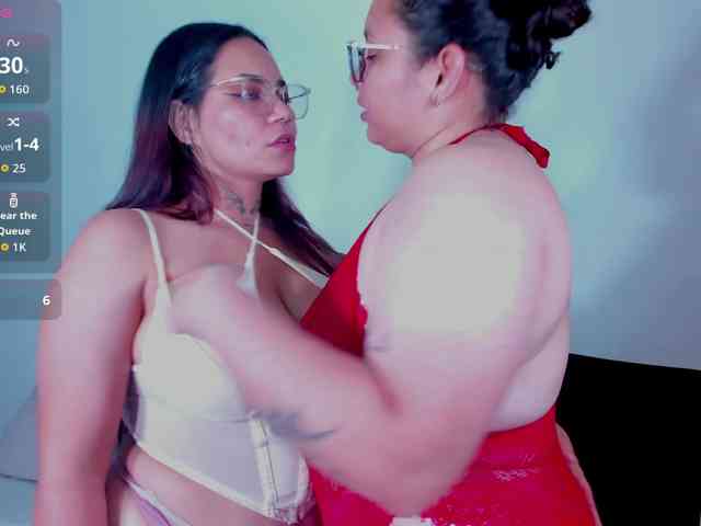 MABELANDDANNY webcam