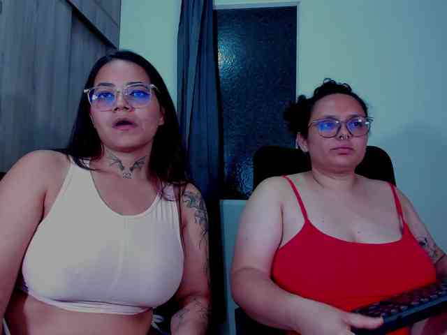 MABELANDDANNY webcam