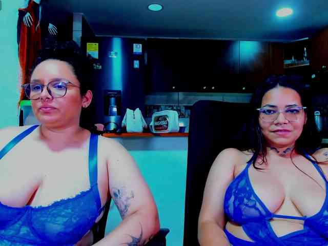 MABELANDDANNY webcam