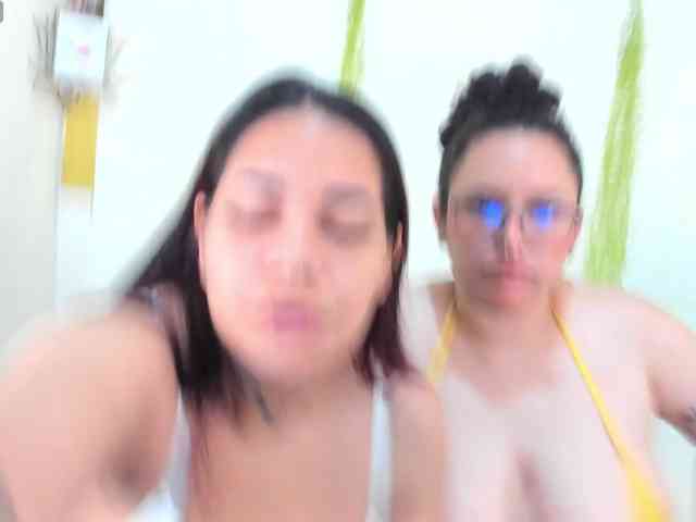 MABELANDDANNY webcam