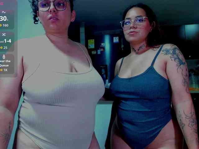 MABELANDDANNY webcam
