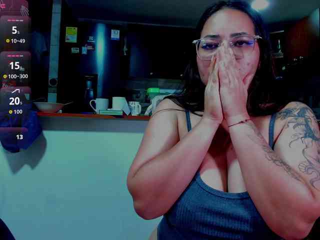 MABELANDDANNY webcam