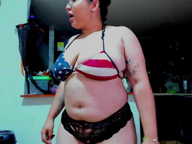 MABELANDDANNY webcam