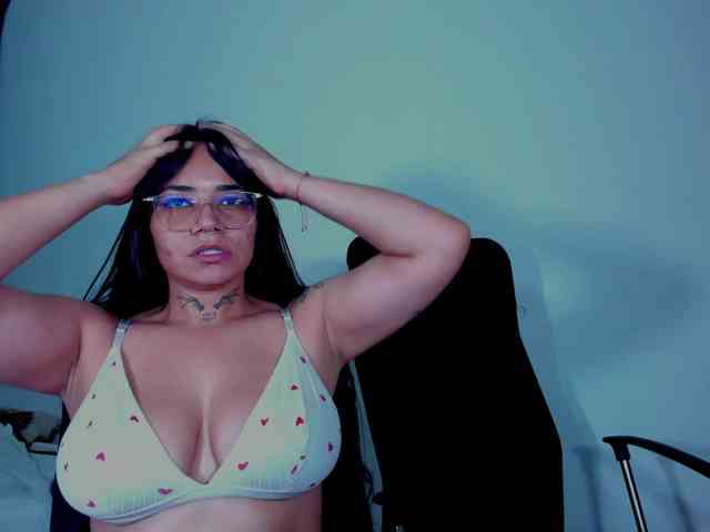 MABELANDDANNY webcam