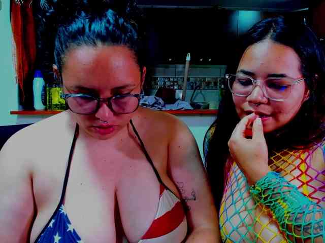 MABELANDDANNY webcam