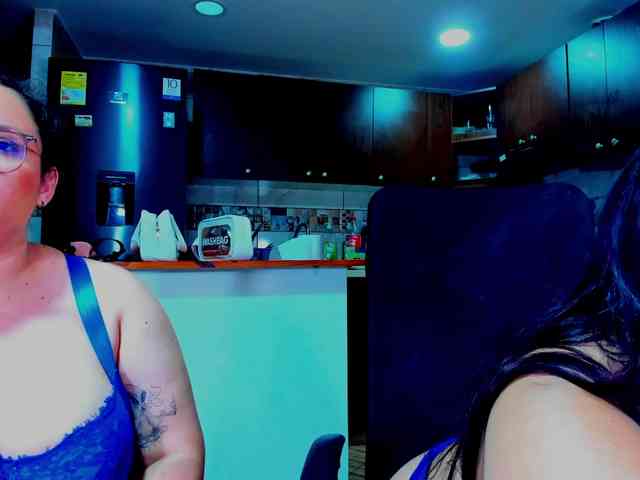 MABELANDDANNY webcam