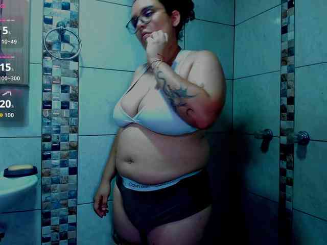 MABELANDDANNY webcam