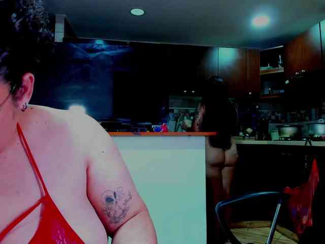 MABELANDDANNY webcam