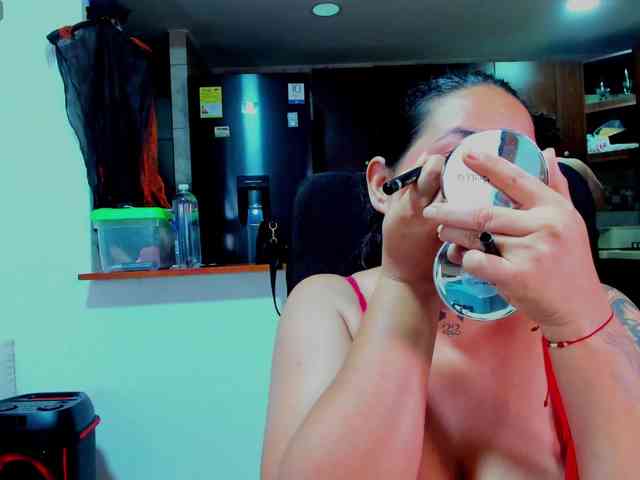MABELANDDANNY webcam