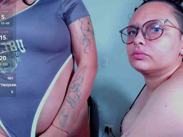 MABELANDDANNY webcam