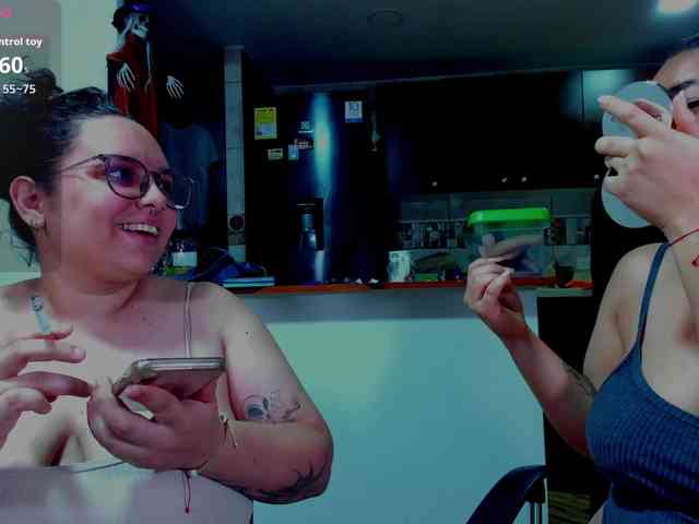 MABELANDDANNY webcam