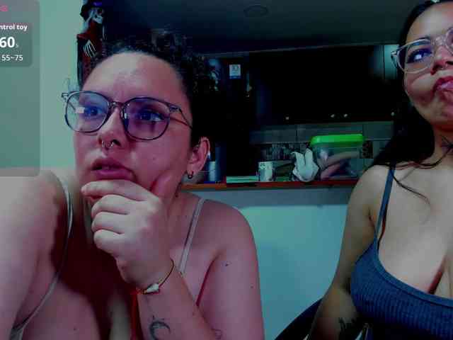 MABELANDDANNY webcam