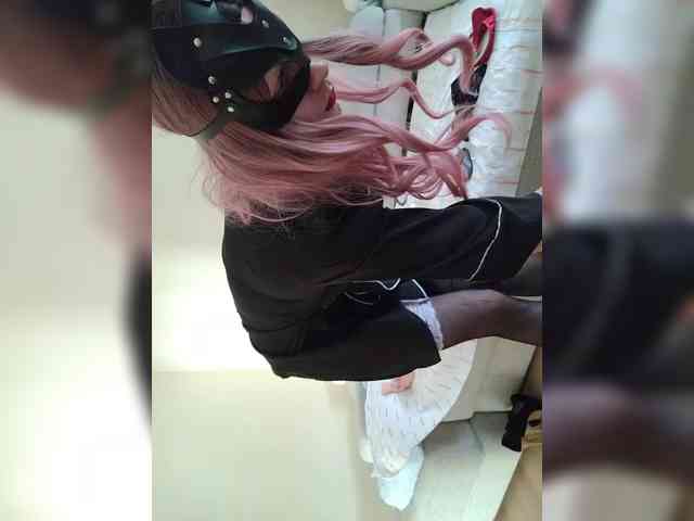 JuliaQueen1