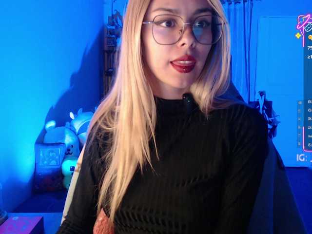 7Hana7's BongaCams show and profile