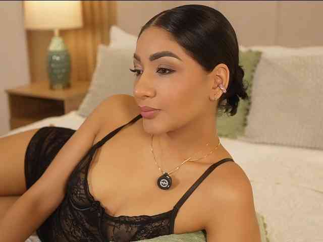 LisaBell webcam