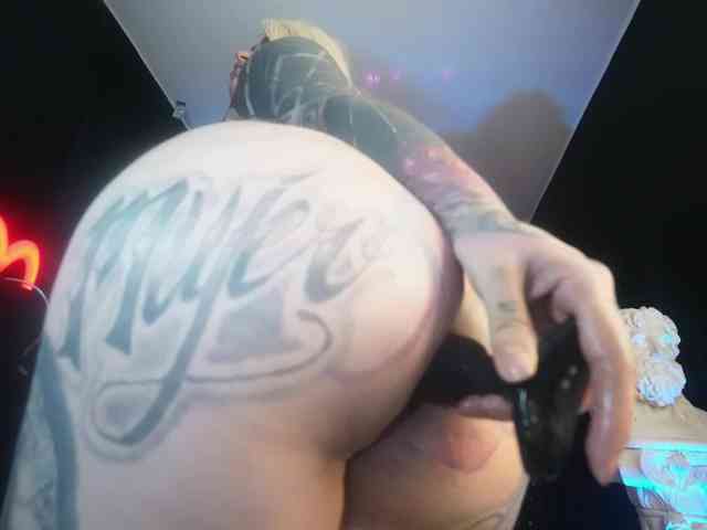 Angelacianuro webcam