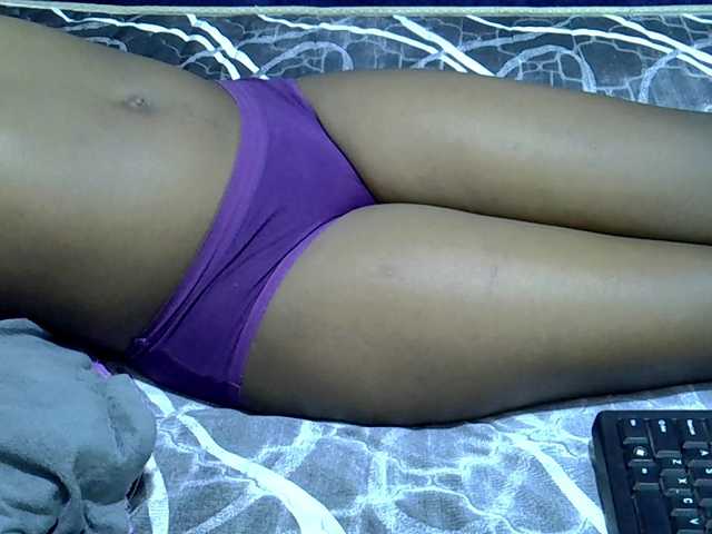 Crazychic's BongaCams show and profile