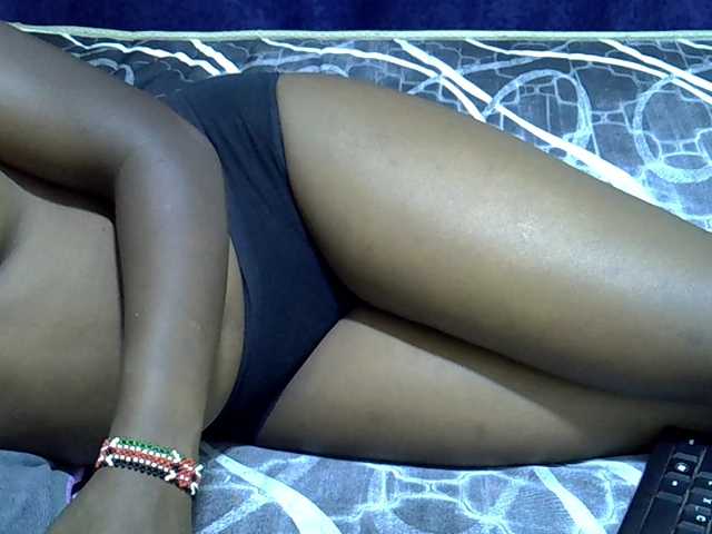 Crazychic's BongaCams show and profile