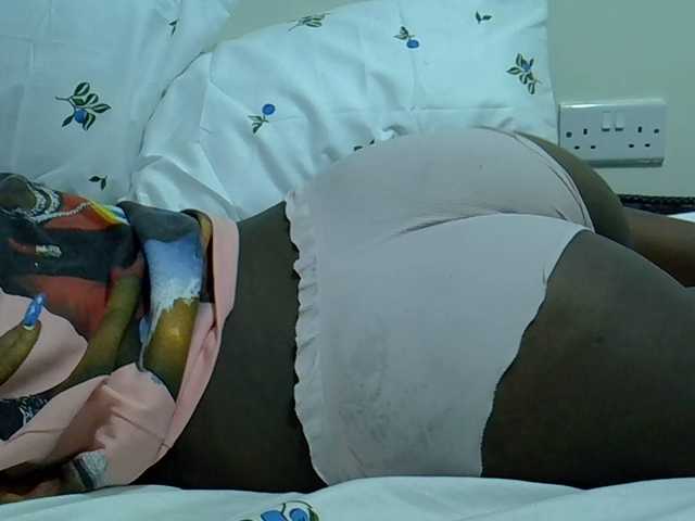 Hotberry's BongaCams show and profile